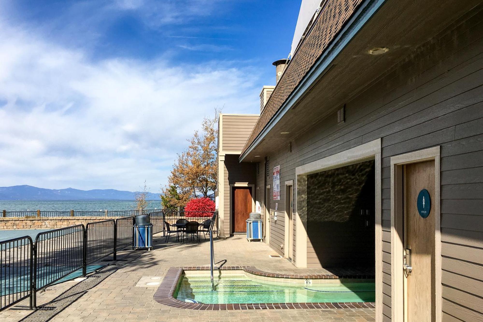 Lakeland Village South Lake Tahoe Rum bild