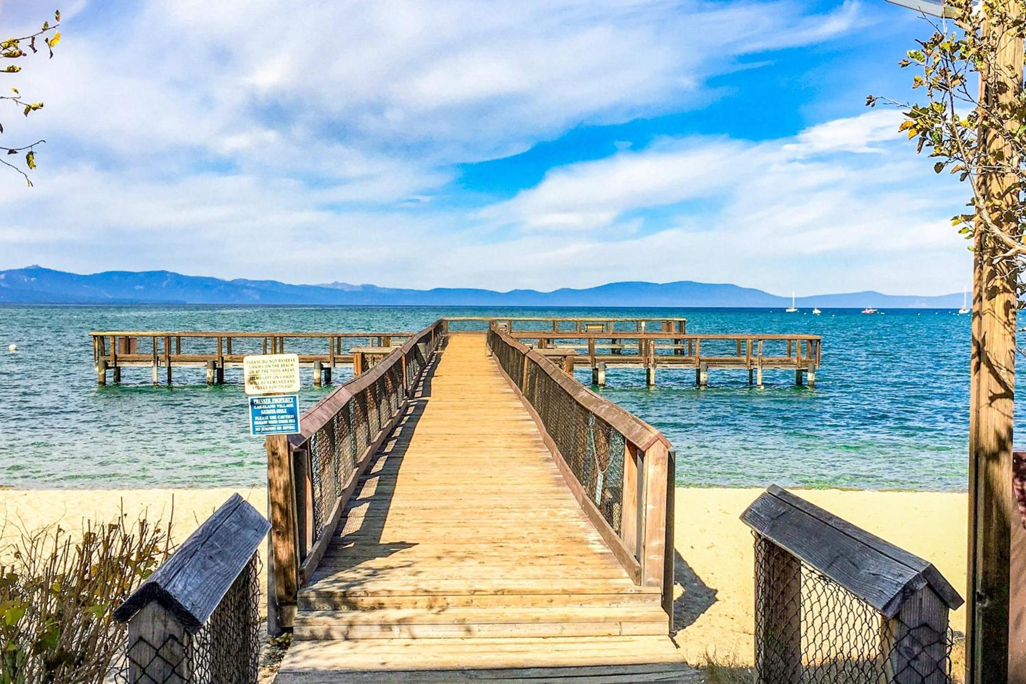 Lakeland Village South Lake Tahoe Rum bild
