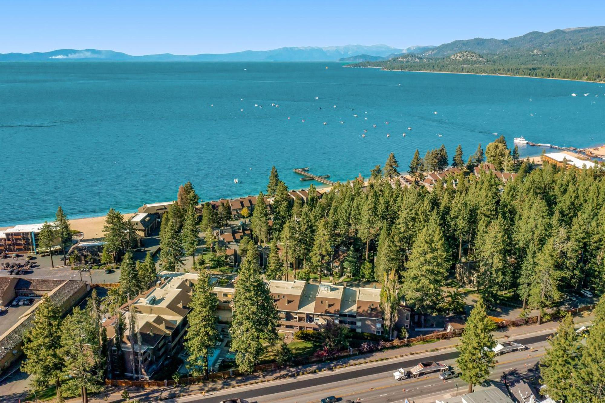 Lakeland Village South Lake Tahoe Rum bild
