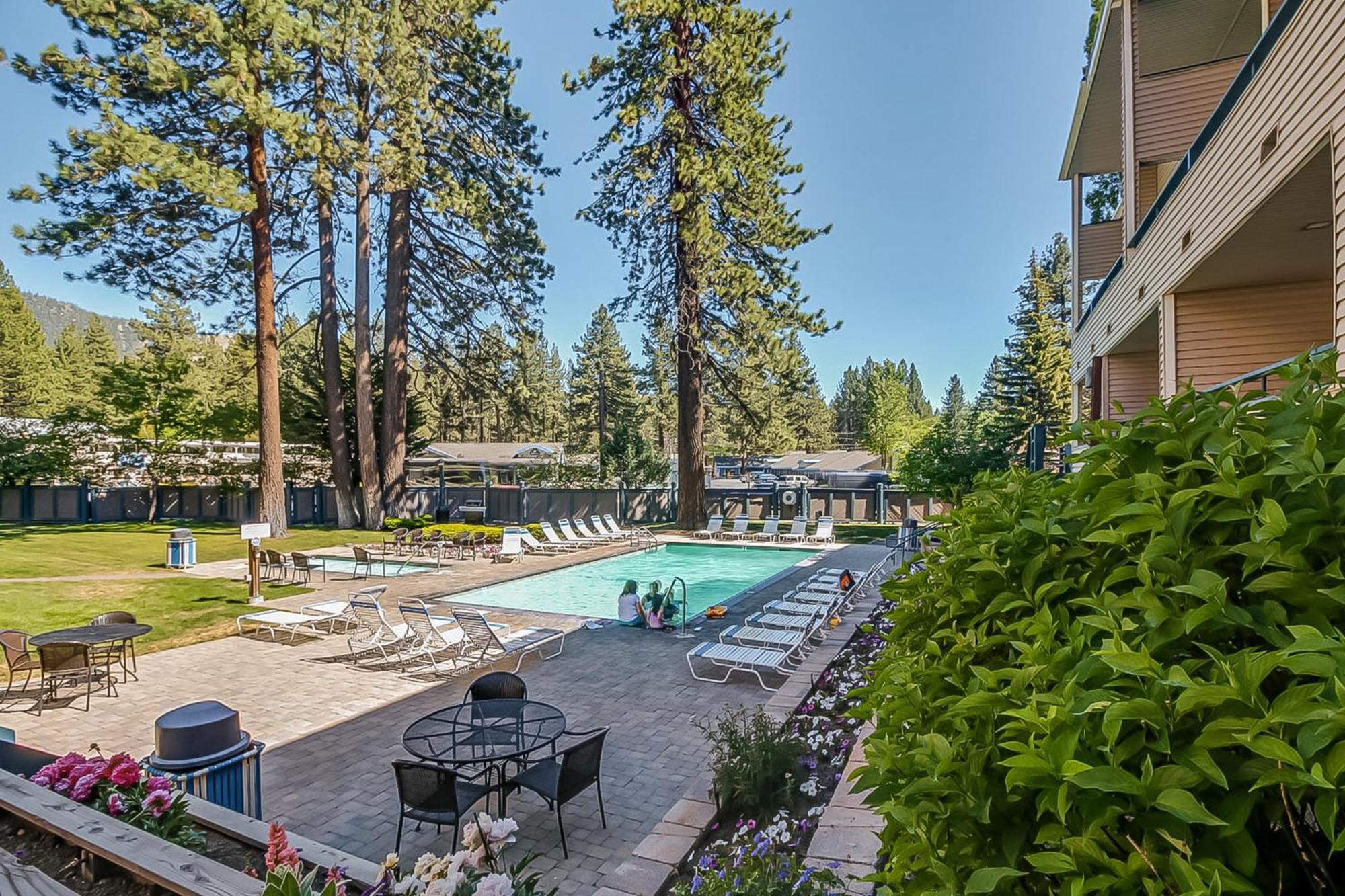 Lakeland Village South Lake Tahoe Rum bild